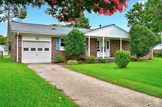 Building Photo - 348 W Chickasaw Rd
