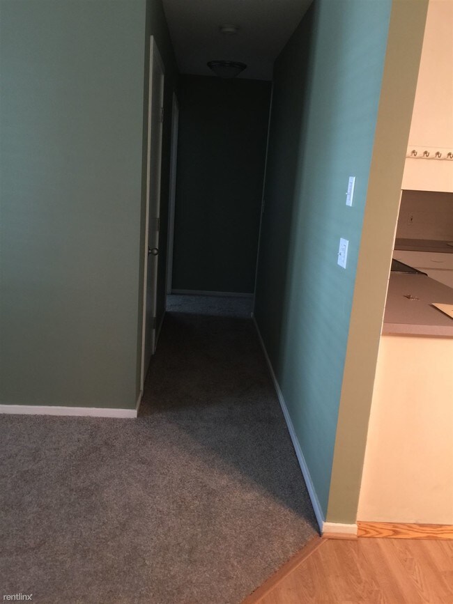 Building Photo - 1 br, 1 bath Condo - Brookview Village