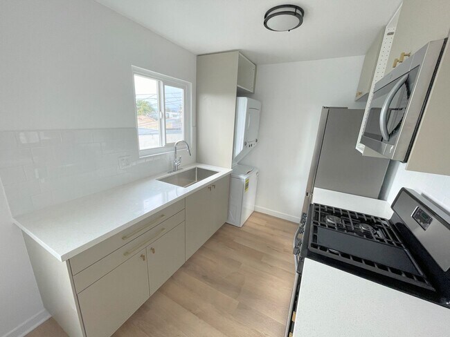 Foto del edificio - 5347 Blackwelder St
