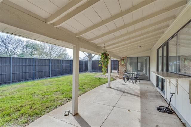 Building Photo - 1213 Bass Dr