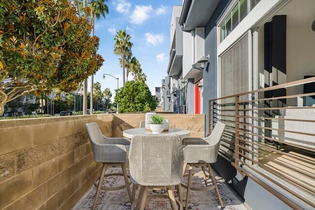 Foto del edificio - 5350 Playa Vista Dr