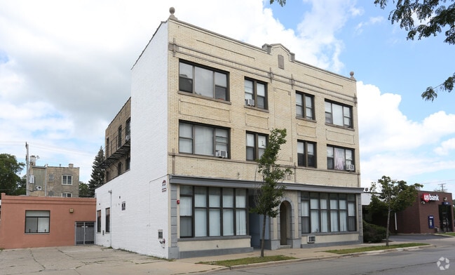 Building Photo - 1415 Howard St