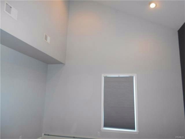 Building Photo - 1 Lewis Dr