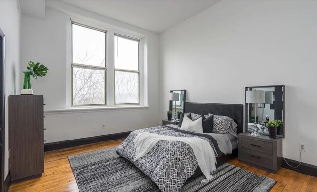 Photo - 3809 Spring Garden St Apartment