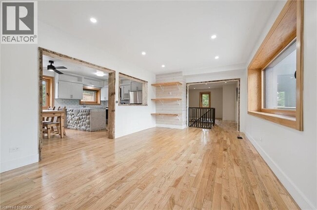 Building Photo - 407 Fairview St