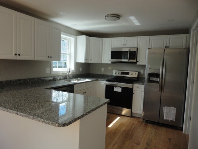 Kitchen - 6 Elm St