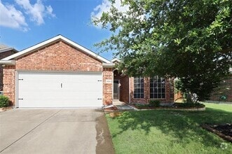 Building Photo - 2404 Slalom Dr