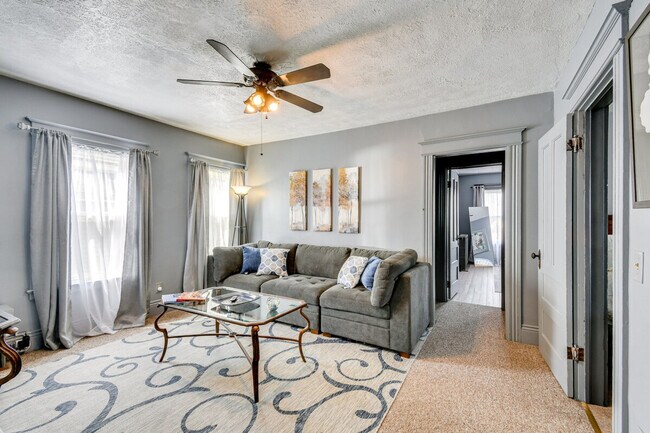 Building Photo - 71 Sanford St