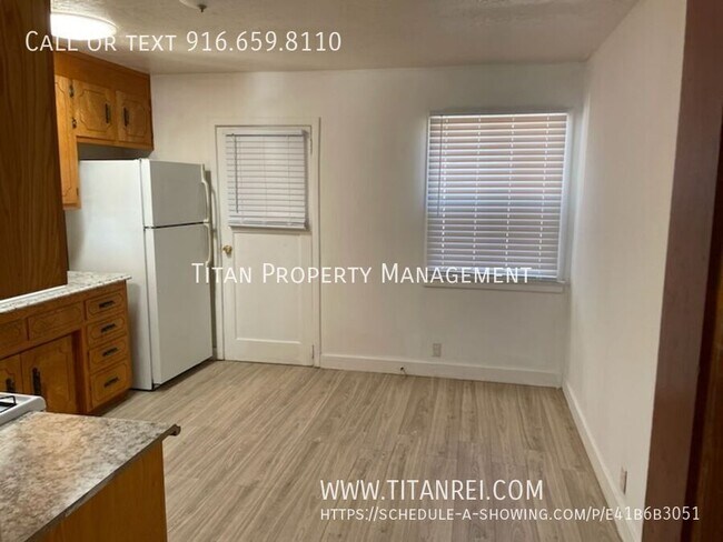 Foto del edificio - 12143 Griffin Way