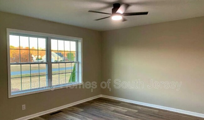 Foto del edificio - 25900 Country Meadows Dr