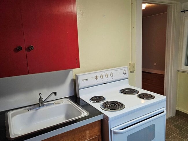 Building Photo - reie01*