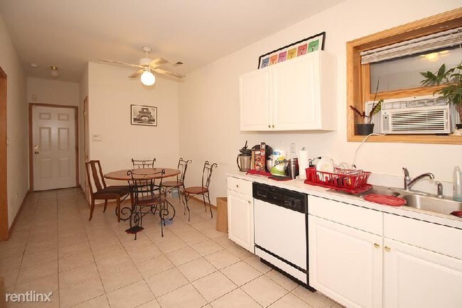 Foto del edificio - 1503 W Cortez St