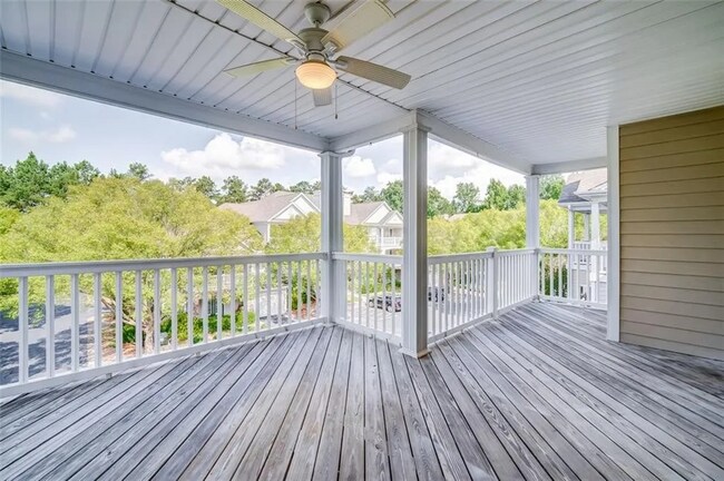 Foto del edificio - 534 Sandringham Dr