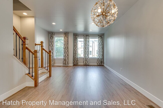 Building Photo - 3 br, 3.5 bath House - 3005 Eskridge Road