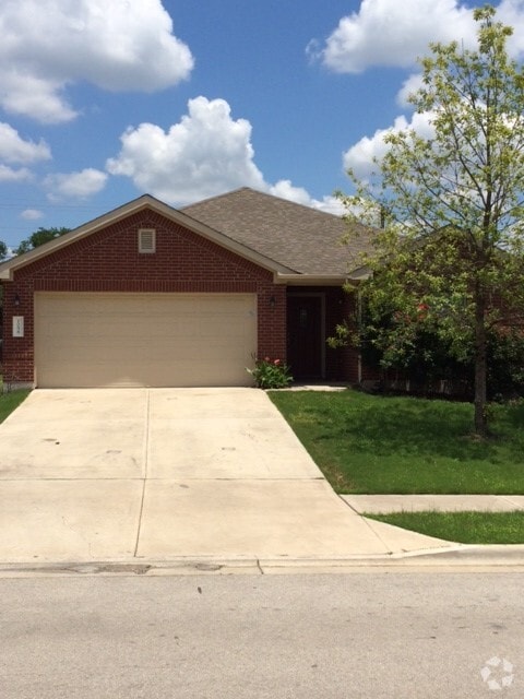Building Photo - 1098 Giberson Way