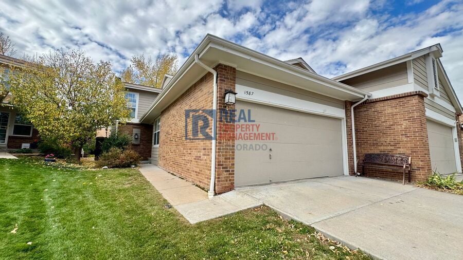 Photo - 1587 S Spruce St-