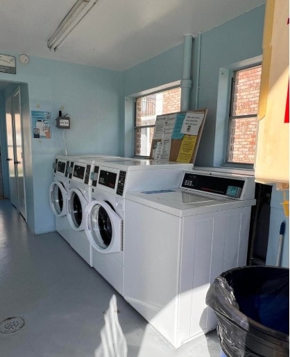 Building Photo - 190 E Olmstead Dr