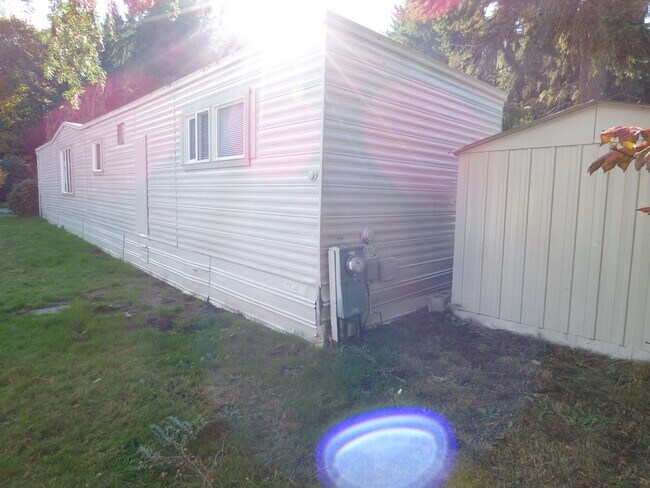 Building Photo - APPLICATION PENDING Sweet Spot  in Sequim