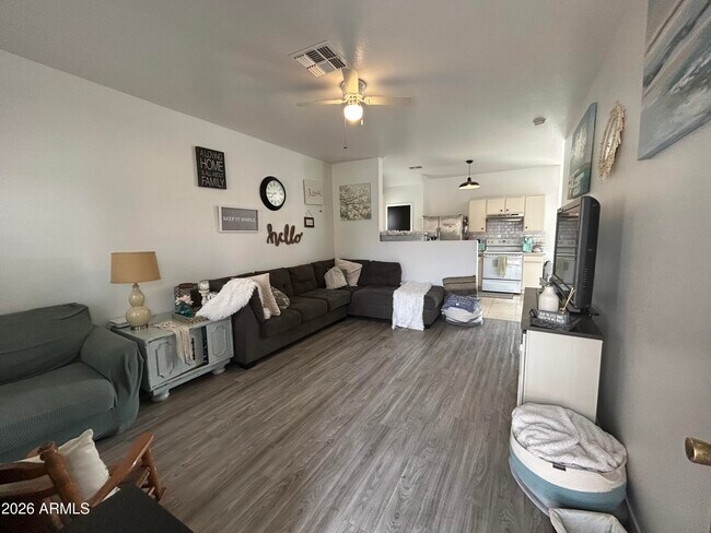 Foto del edificio - 13939 N 132nd Ln