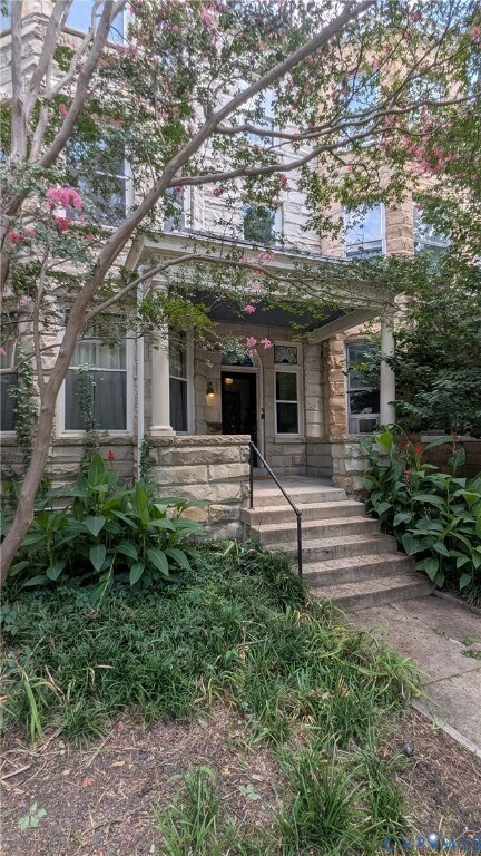 Foto del edificio - 1620 Grove Ave