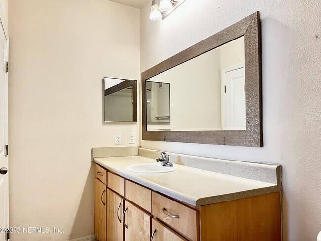 Building Photo - 12700 Bartram Park Blvd