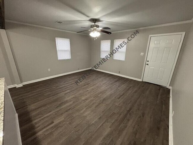 Foto del edificio - 6914 Gibson Rd