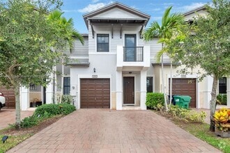 Building Photo - 5840 NW 104th Path