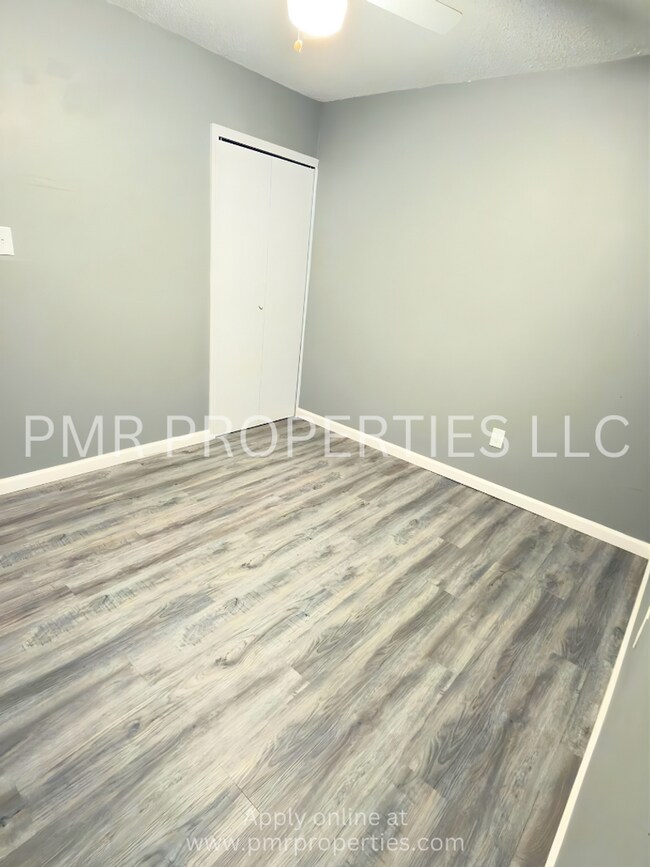 Foto del edificio - 3 Bedrooms/1.5 Bathroom House