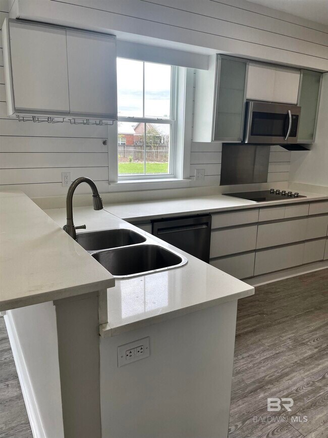 Foto del edificio - 1139 Pink Poppy Ln