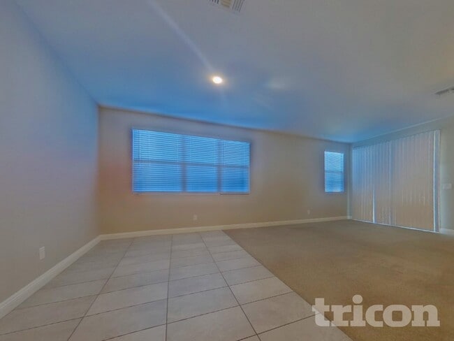 Foto del edificio - 11393 S 175th Dr