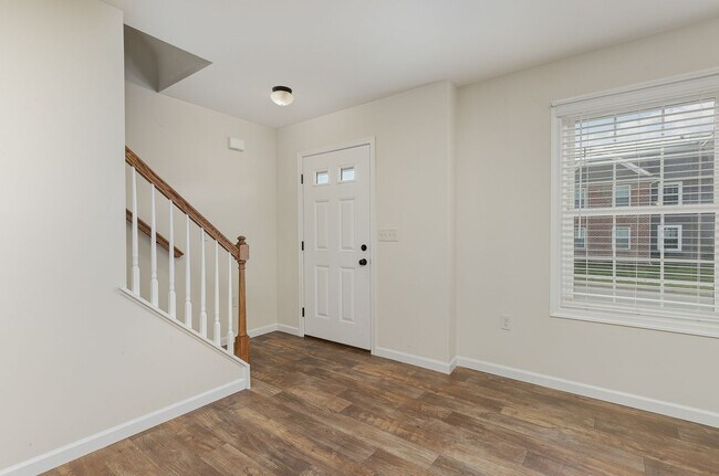 Foto del edificio - Welcome to this charming 3-bedroom, 2.5-ba...