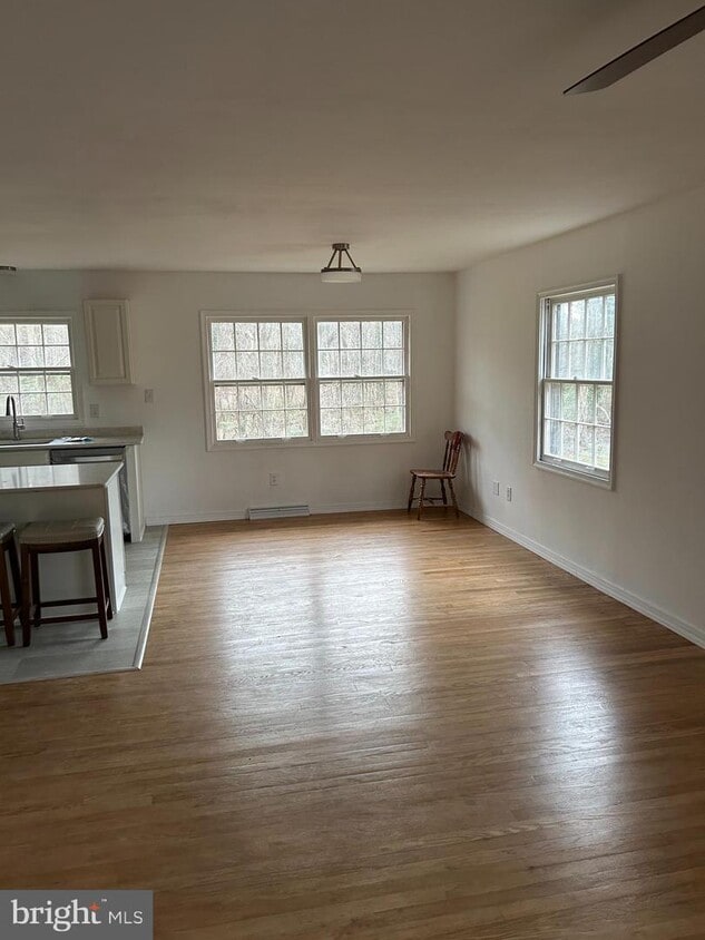 48565 Beachville Rd, Saint Inigoes, MD 20684 House Rental in Saint