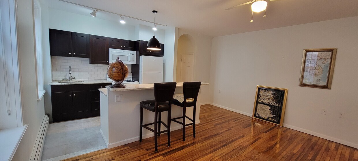 Foto principal - 421 S 17th St