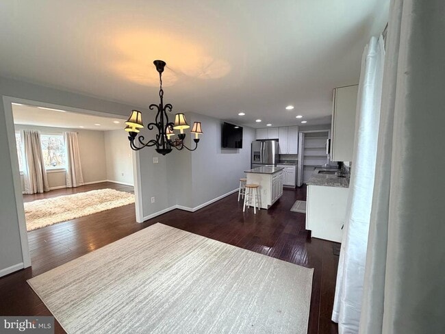 Building Photo - 8710 Pamper Ln