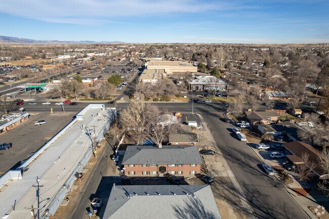 Aerial Photo - 1637 Kimbark St