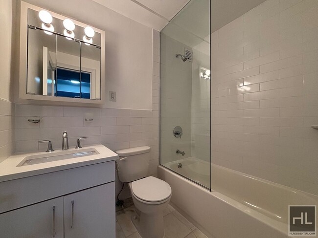 Foto del edificio - WEST 73 STREET