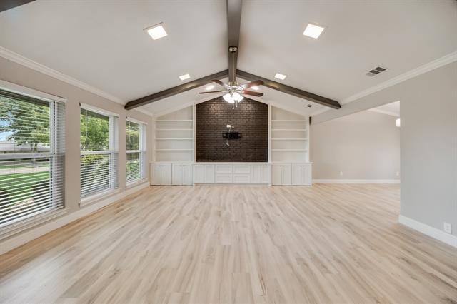 Building Photo - 325 Shepards Hill Dr