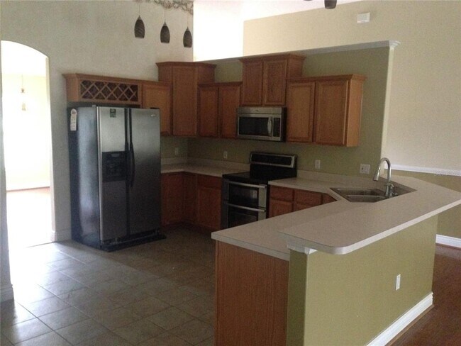 Building Photo - 1680 Evergreen Ct