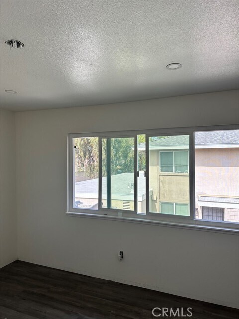 Building Photo - 13428 Village Dr