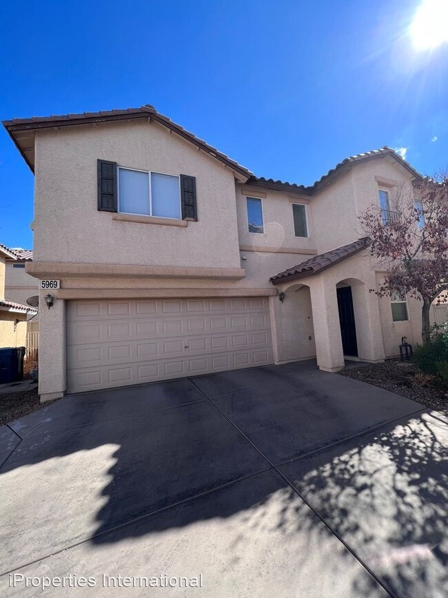 Building Photo - 3 br, 2.5 bath House - 5969 Ambleshire Ave