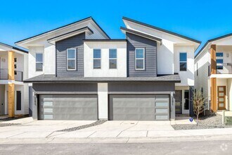 Building Photo - 11831 Zarkava Way