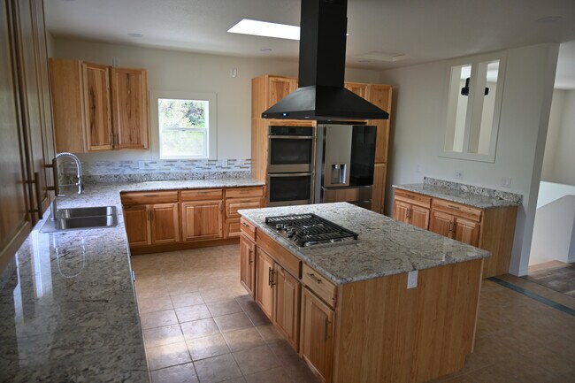 Foto del edificio - 506 Hawthorne Pl