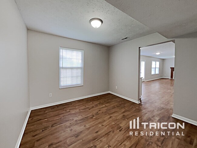 Foto del edificio - 1212 Green River Ct