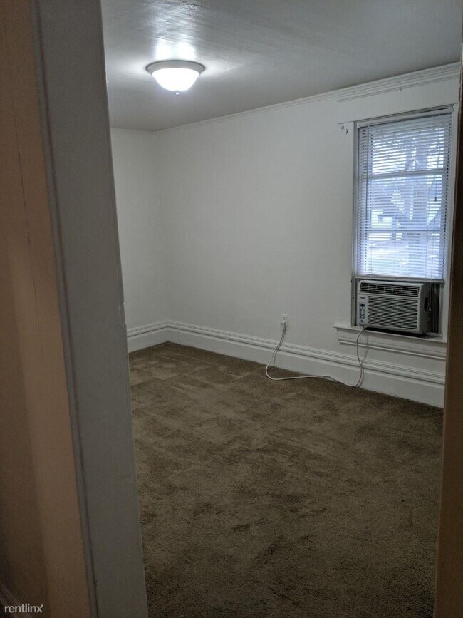 Building Photo - 1 br, 1 bath Duplex - 111 Moores River Dr ...