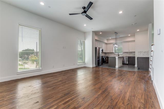Building Photo - 4519 San Jacinto St