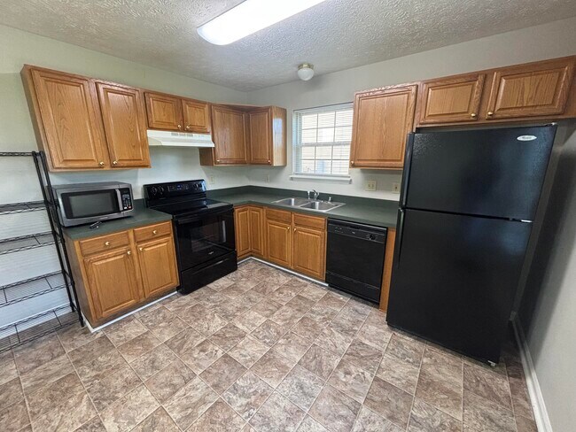 Foto del edificio - 2724 Hayden Park Ln
