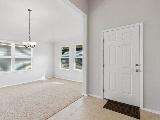Foto del edificio - 308 Rimrock Ct