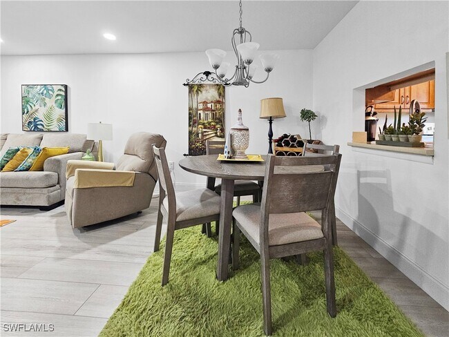 Foto del edificio - 1700 Pine Valley Dr