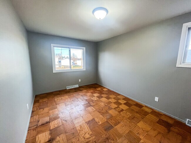 Foto del edificio - 605 Valkyrie St