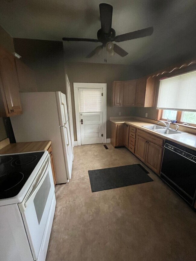 Foto del edificio - 2 bedroom house Rockwell City $780